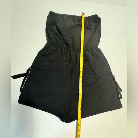 No Boundaries Utility Romper - Picture 4 of 9